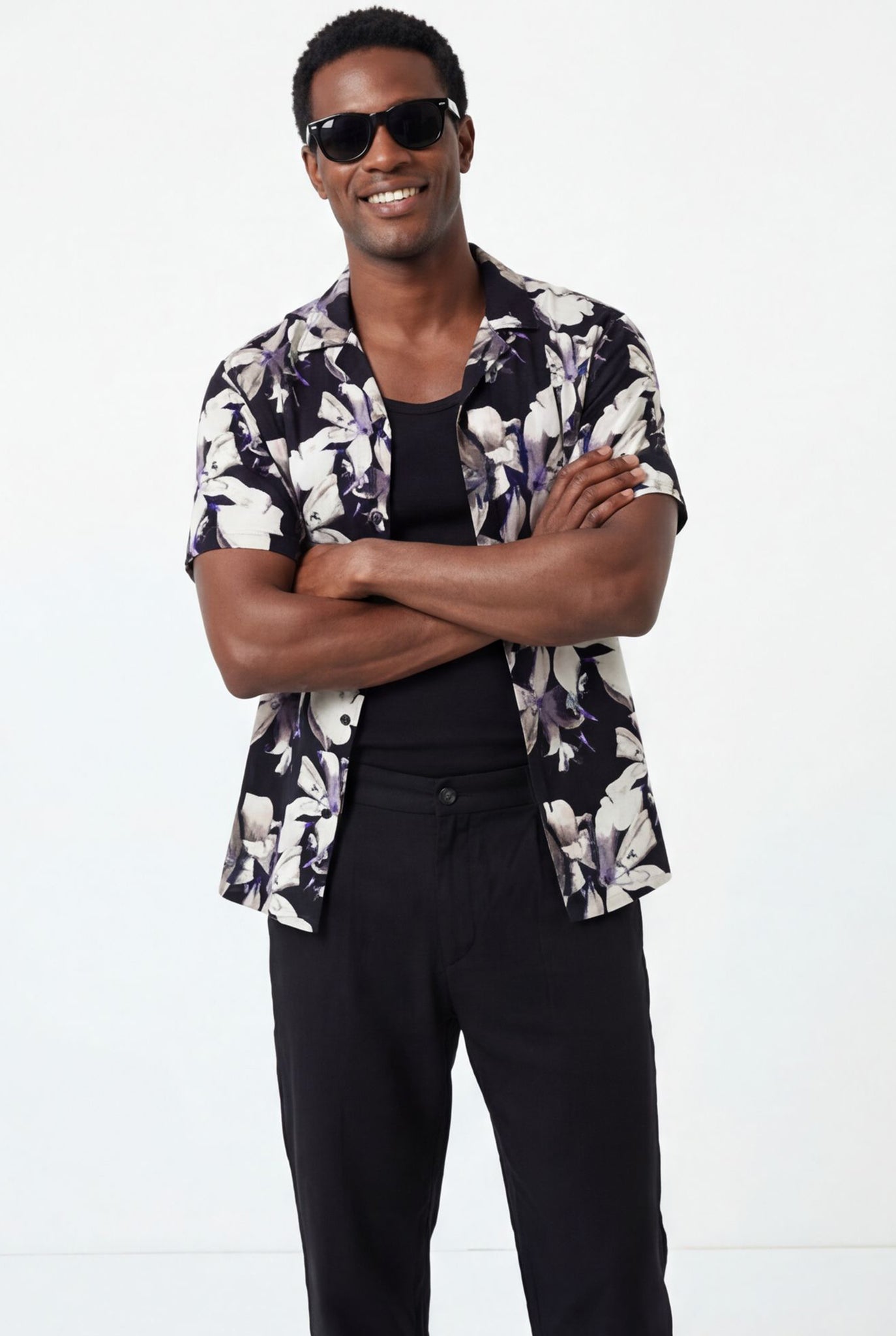 Hawaiian Aloha Shirt Men's Tropical Classic White Black Flowers Short Sleeve